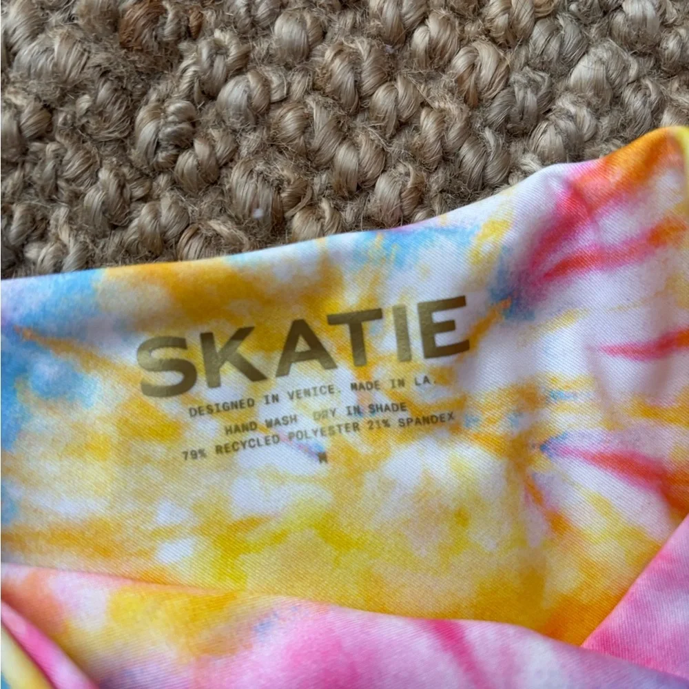 Brand New! Skatie swimwear set in Sherbert size M - Picture 7 of 8